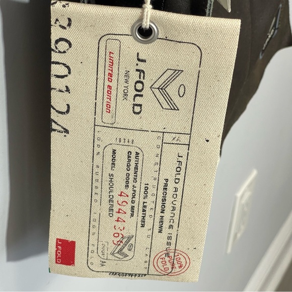 NWT J.FOLD Men’s Messenger Bag SHOULDERED Brown Leather Crossbody White Stripe - Picture 7 of 16